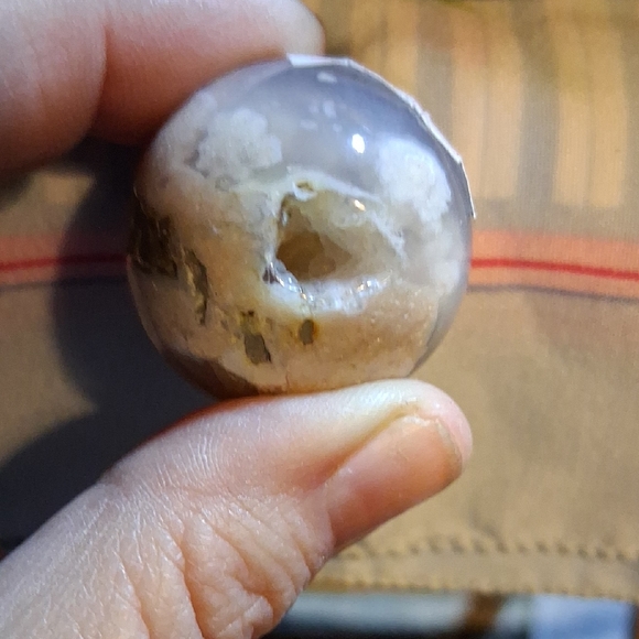 SP003 Set of Four Decorative Stone Spheres - Picture 7 of 7